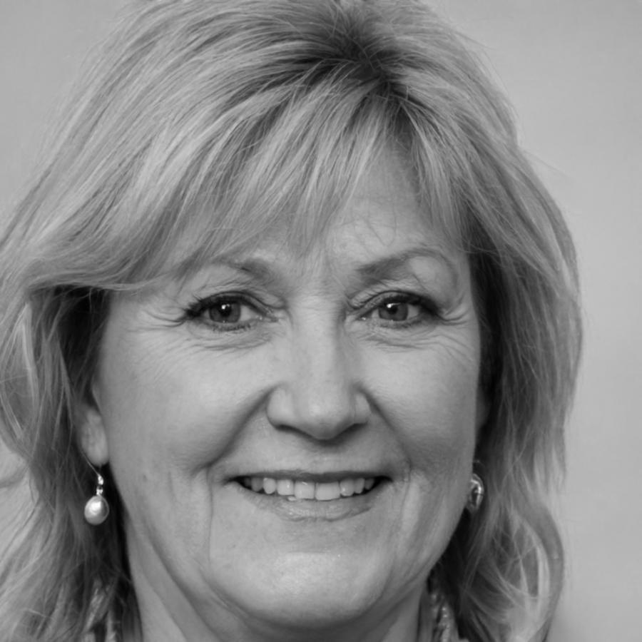 Dr. Elena Vasquez, Chief Color Strategist at Swifora